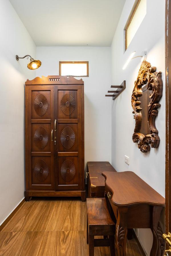 The Barracks Cochin Apartment Kochi Room photo